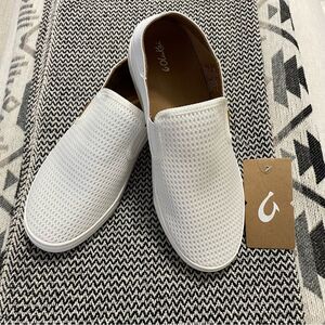 Olukai Pehuea Bright White Slip Ons Sz- 9.5 NWT